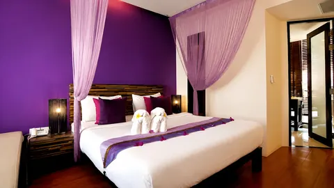 Deluxe Double Room image 2