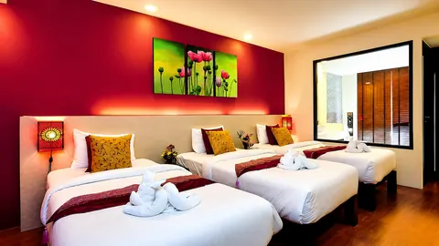 Deluxe Triple Room image 4