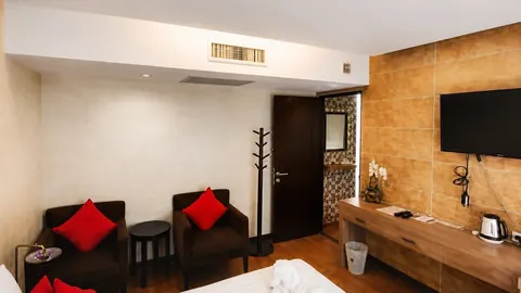 Family Connecting Rooms image 4